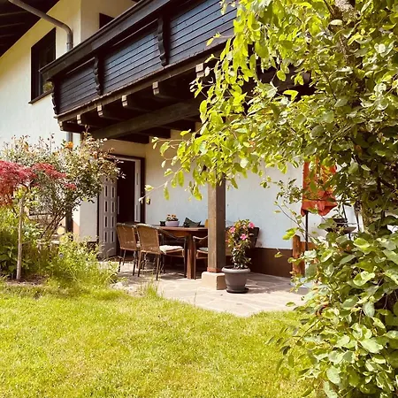 Haus Lana Dornbach